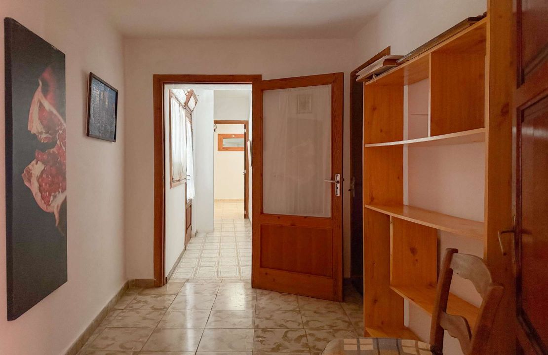 Large townhouse in Pollença to renovate