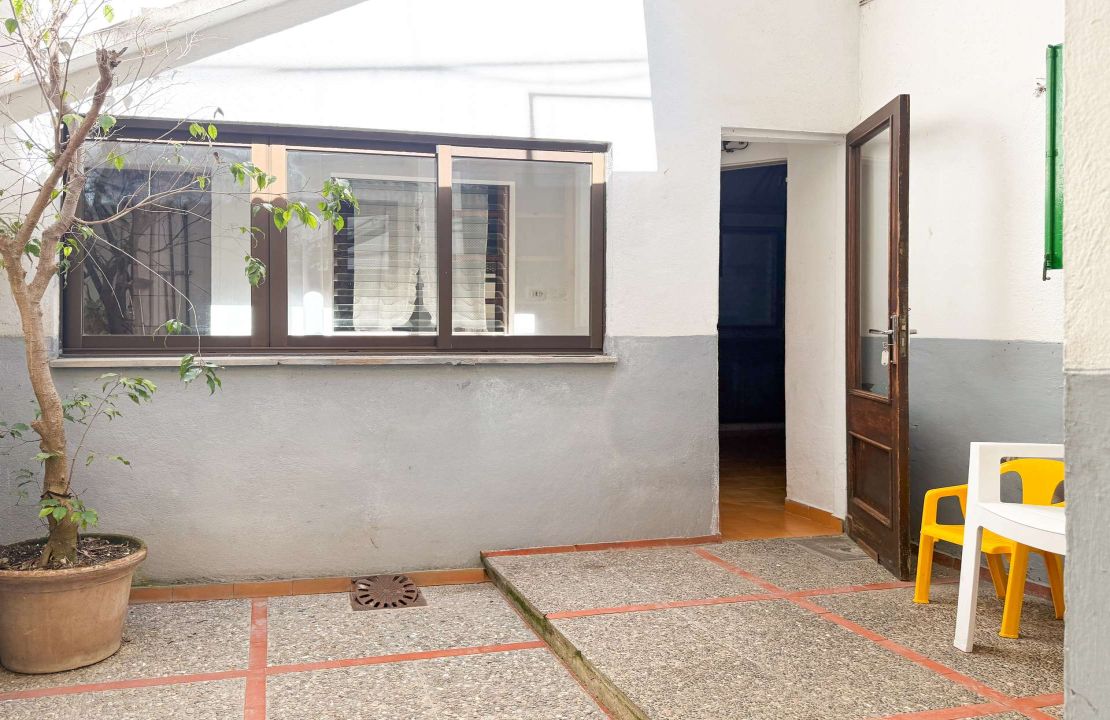 Large townhouse in Pollença to renovate