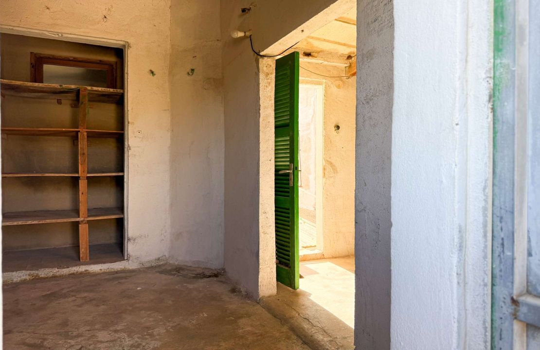 Large townhouse in Pollença to renovate