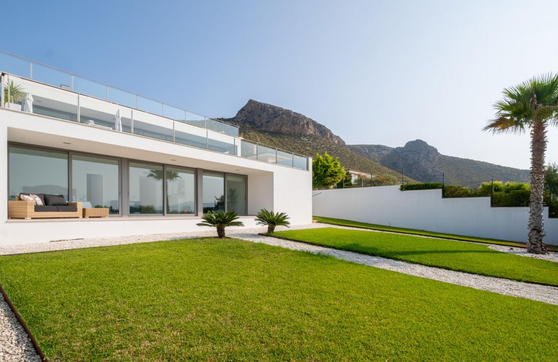 Luxuriöse Villa in Port de Pollença mit 4 Schlafzimmern, zwei Pools und atemberaubendem Meerblick