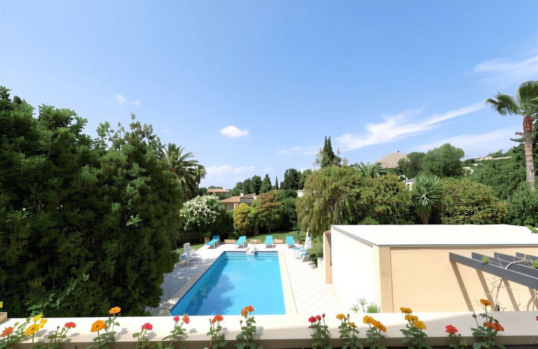 Exclusive 7 bedroom Villa in Bonaire, Alcudia with pool and garages in top location