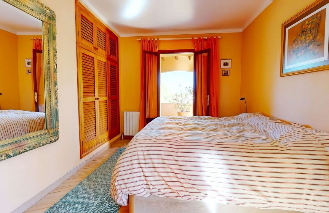 Exclusive 7 bedroom Villa in Bonaire, Alcudia with pool and garages in top location