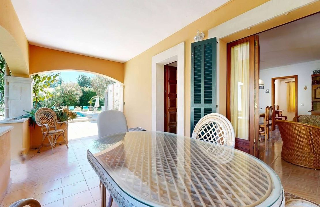 Exclusive 7 bedroom Villa in Bonaire, Alcudia with pool and garages in top location