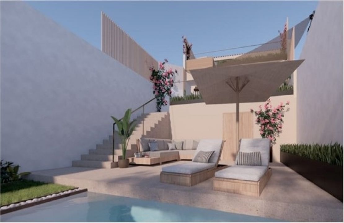 Casa en venta en Campanet Mallorca con licencia de construcción en vigor