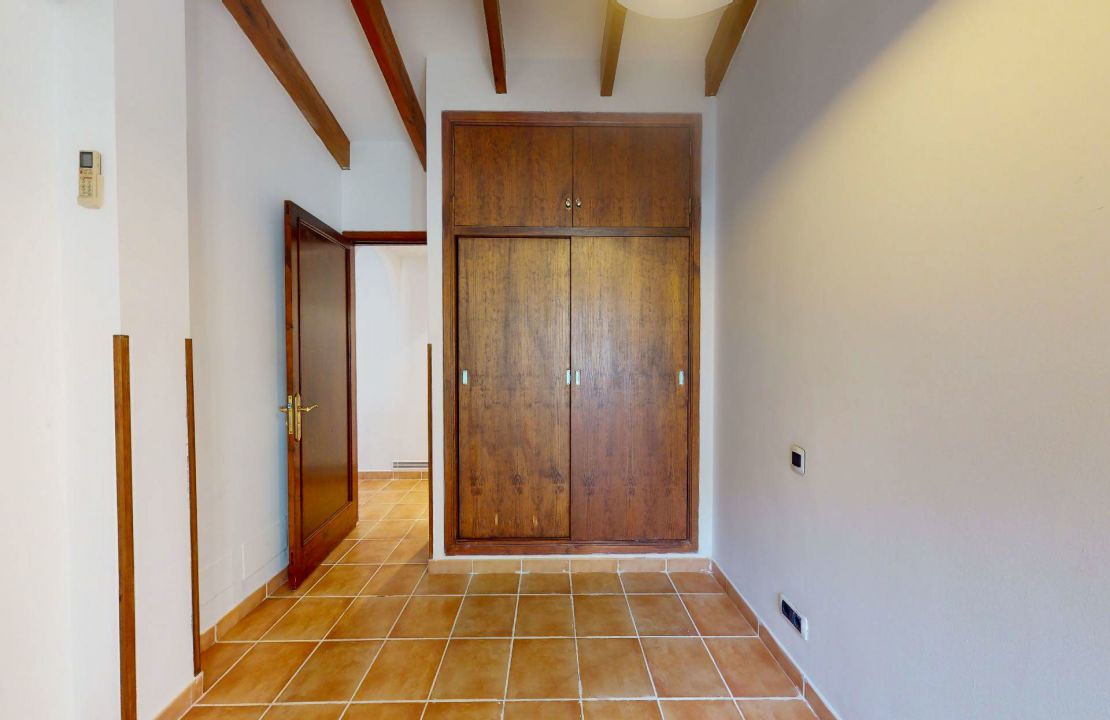 Charming house for sale in Puerto Pollensa with terrace, storage and private parking space