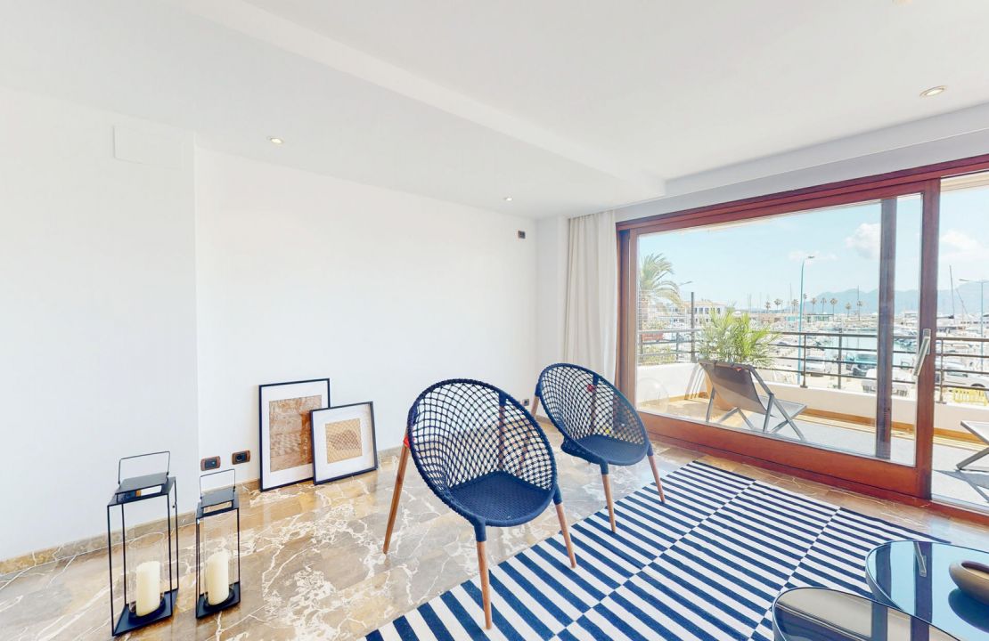 Apartamento duplex en primera linea del Puerto Pollensa Mallorca con vistas