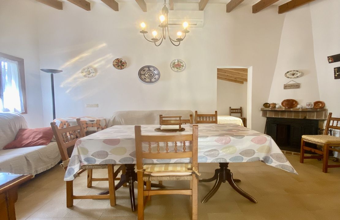 Country house in Pollensa for sale