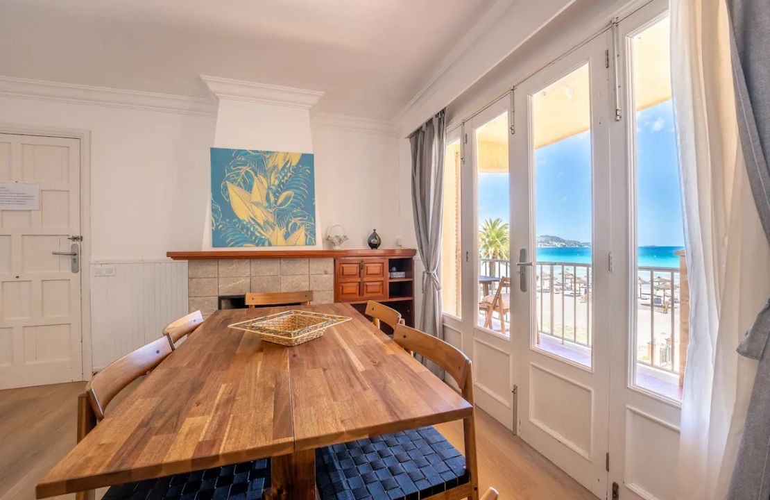 Appartement am Strand mit ETV-Lizenz in Puerto Alcudia Mallorca zu verkaufen