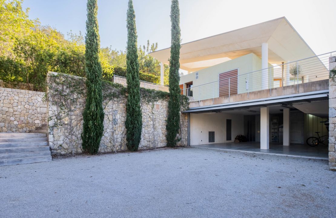 Impresionante finca de lujo en alquiler ubicada en medio de un olivar en las afueras de Pollensa