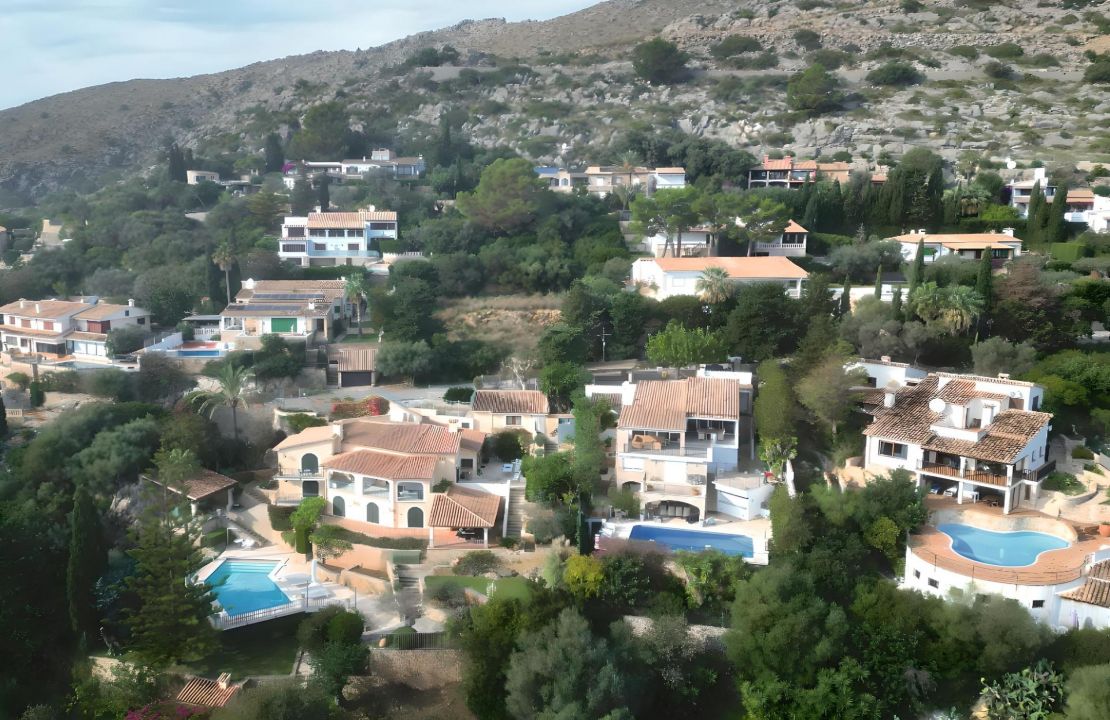 Puerto Pollensa Mallorca Plot of Land in El Vila with Panoramic Views for Sale