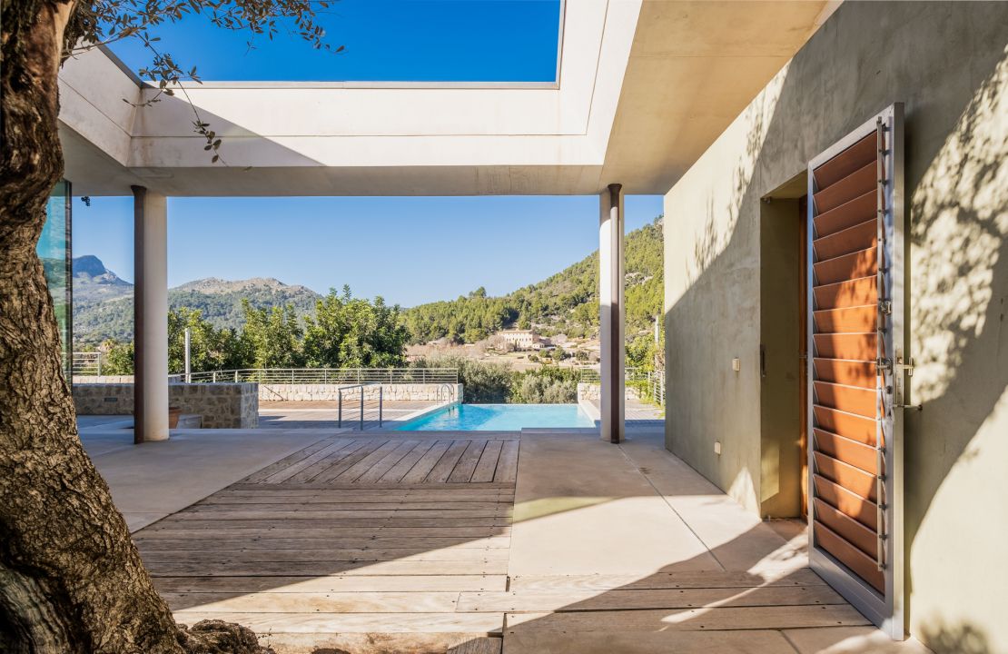 Impresionante finca de lujo en alquiler ubicada en medio de un olivar en las afueras de Pollensa