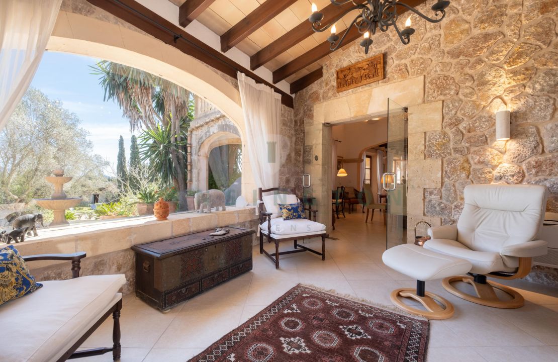 Exclusive Country Estate Pollensa Mallorca with Private Pool, Mature Garden and Stunning Views