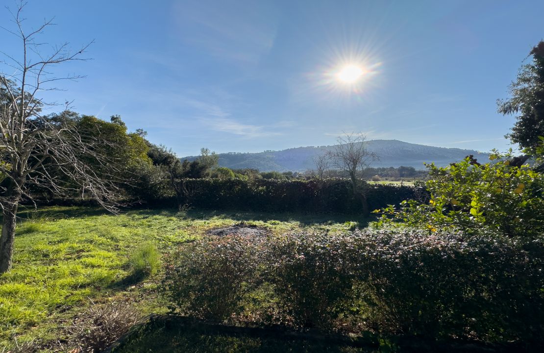 Finca diseñada de una manera única, con una distribución y un encanto peculiar ubicada en Pollensa