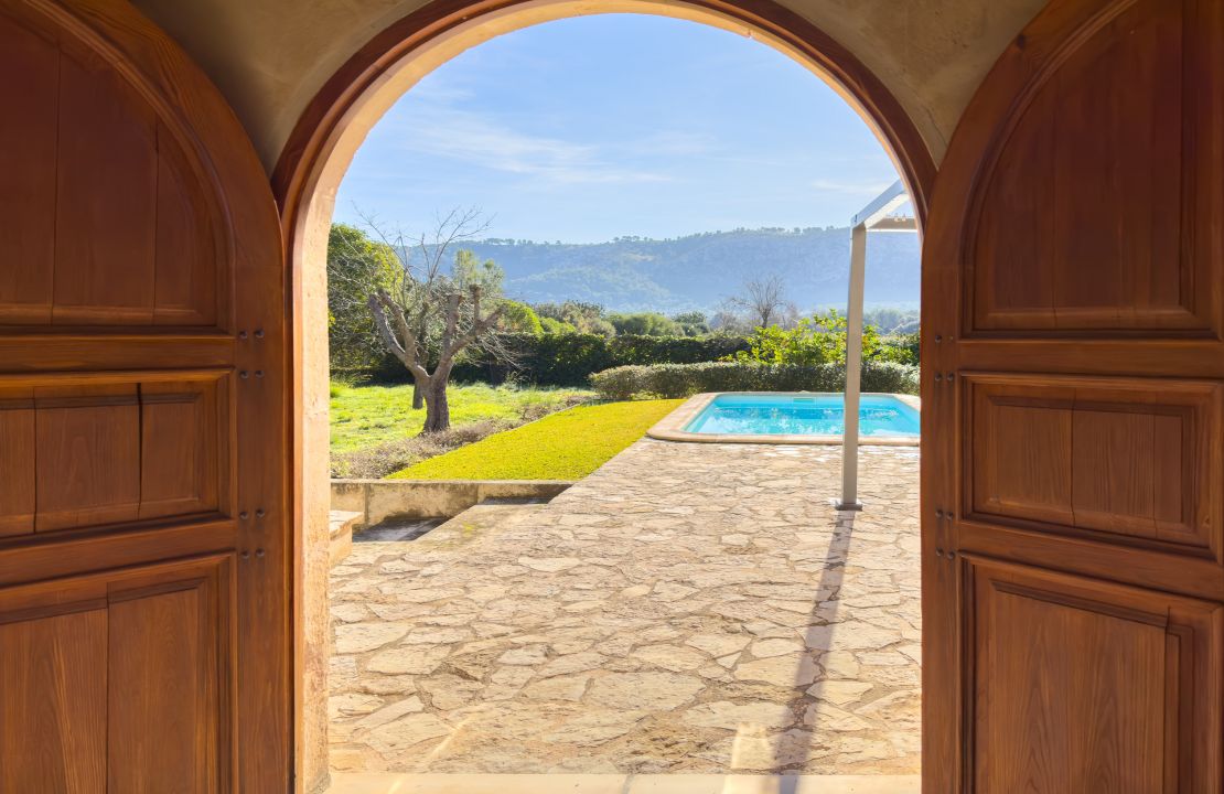 Uniquely designed finca with a peculiar distribution and charm, located in Pollensa