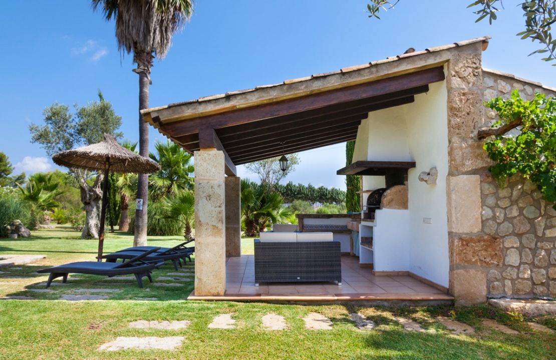 Casa de campo Alcudia Mallorca con licencia de alquiler vacacional en venta