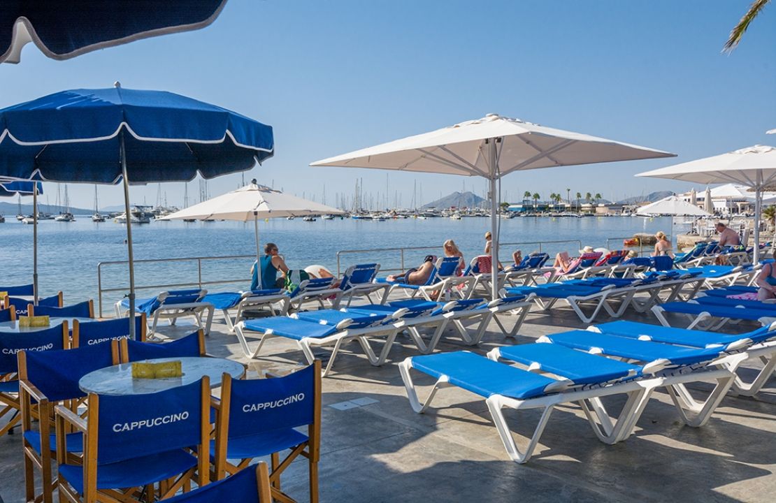 Strand Villa in Puerto Pollensa am Meer - Baumöglichkeit für Luxuswohnungen mit Tiefgarage