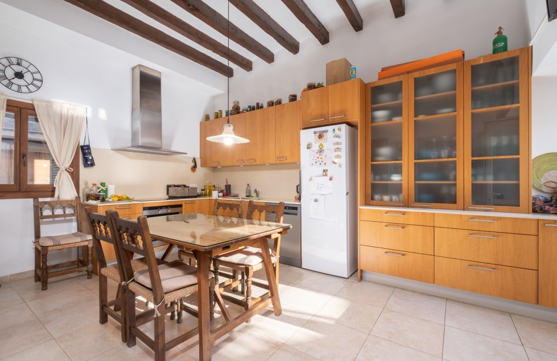 For sale charming village house with lots of potential in Pollensa