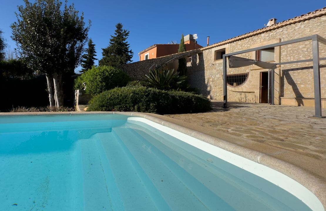 Uniquely designed finca with a peculiar distribution and charm, located in Pollensa