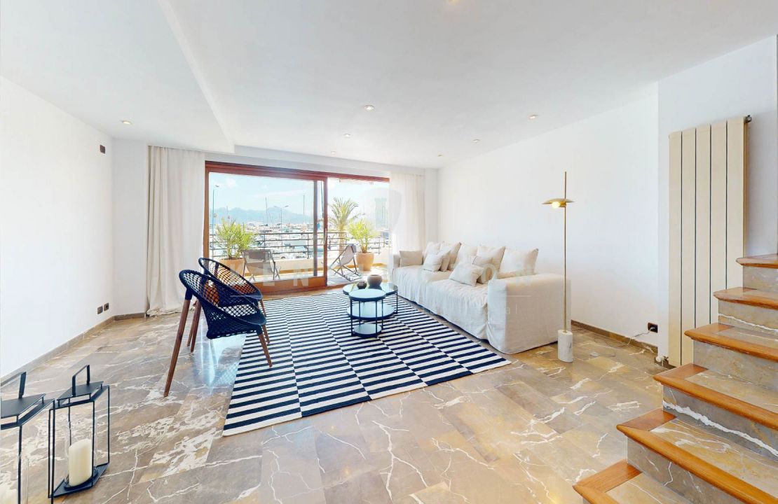 Apartamento duplex en primera linea del Puerto Pollensa Mallorca con vistas