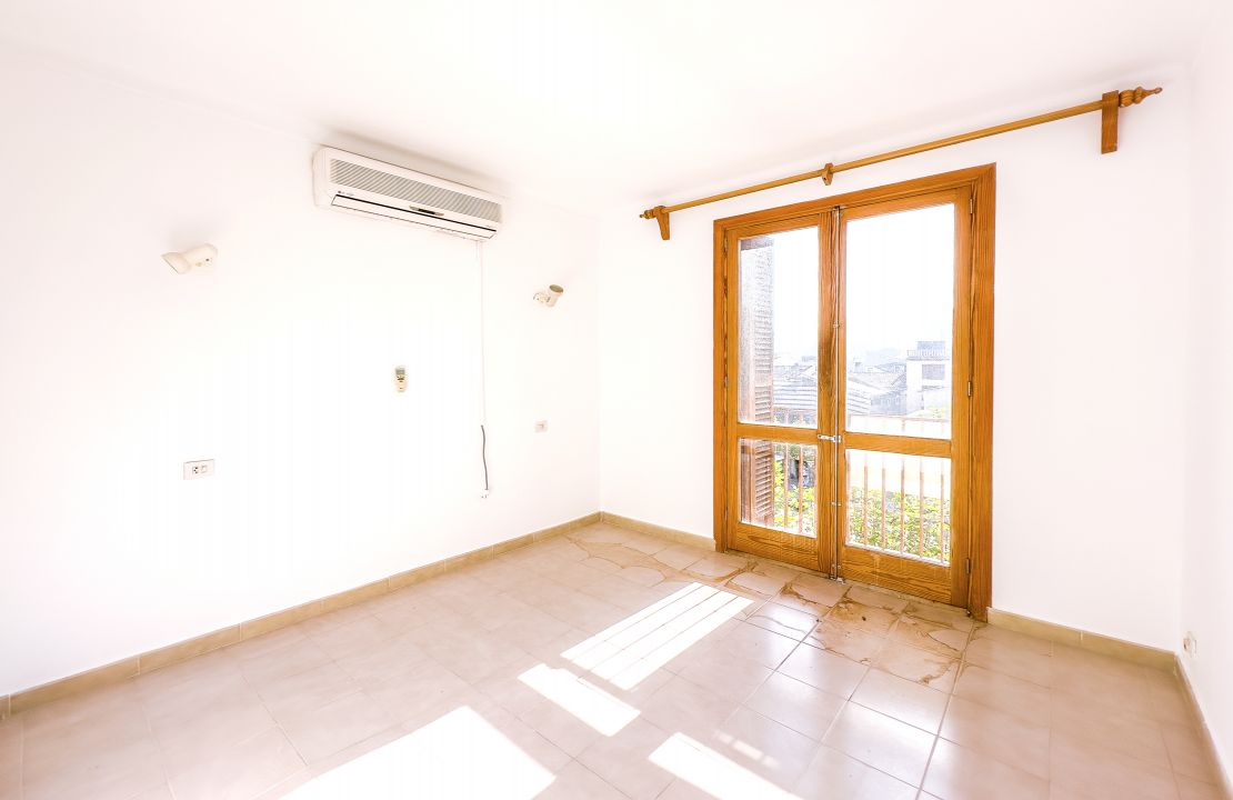 Apartment in Pollensa, oberste Etage mit Lift und mit Ausblick