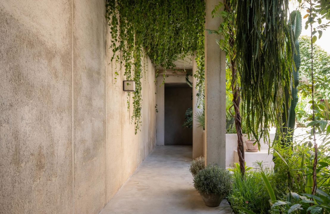 Casa de Diseño en Sa Pobla con Piscina Pequeña, Garaje y Alojamiento para Invitados