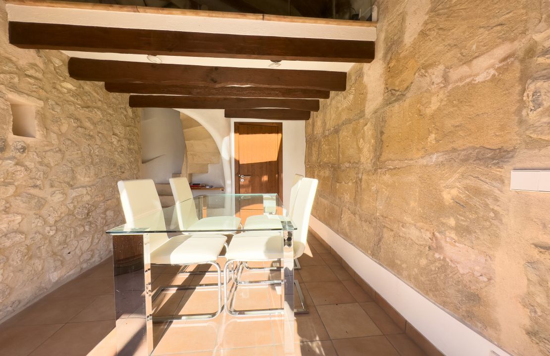 Uniquely designed finca with a peculiar distribution and charm, located in Pollensa