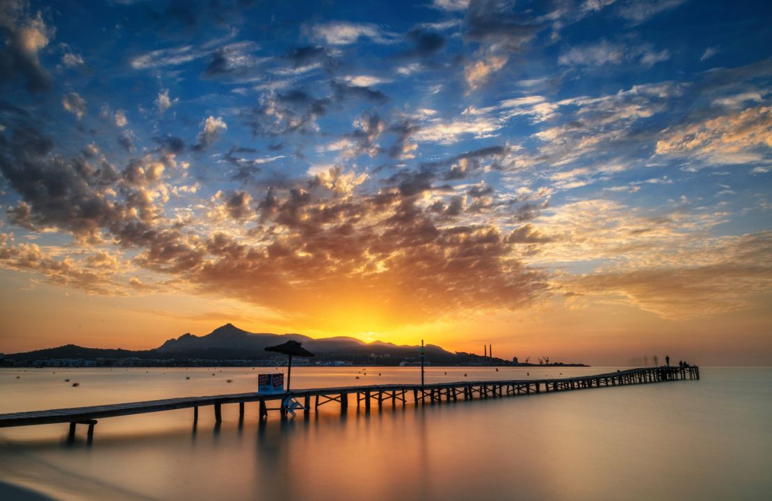 Nachhaltiges Neubau Doppelhaus in Puerto de Alcudia, Mallorca zu verkaufen