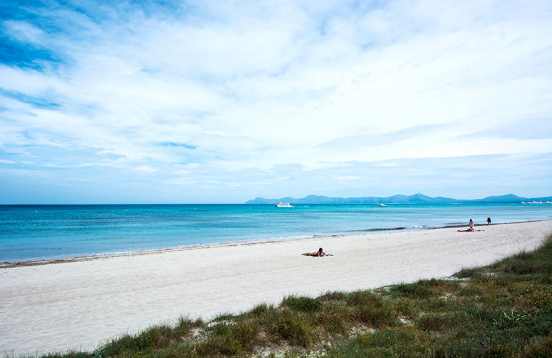 Nachhaltiges Neubau Doppelhaus in Puerto de Alcudia, Mallorca zu verkaufen