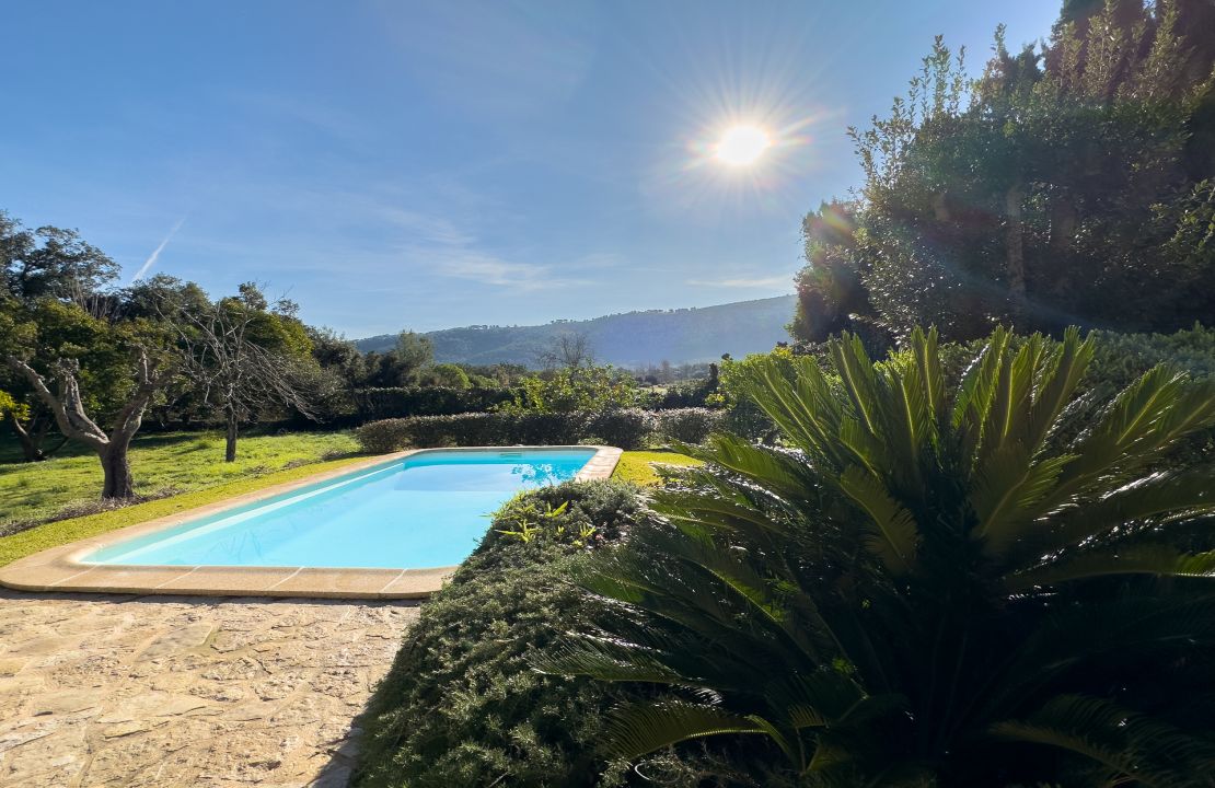 Einzigartige Finca mit einer besonderen Aufteilung und Charme in Pollensa