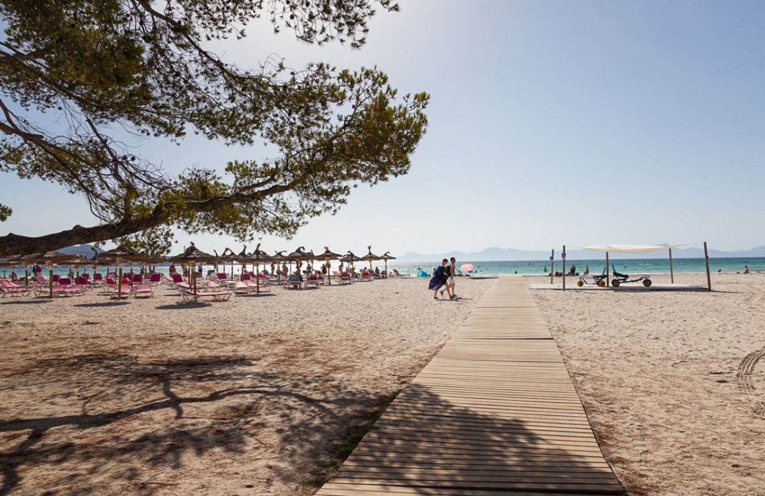 Nachhaltiges Neubau Doppelhaus in Puerto de Alcudia, Mallorca zu verkaufen