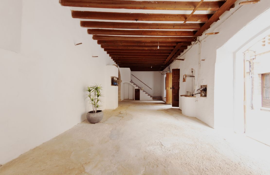 Casa de pueblo en venta en Sa Pobla, Mallorca, con terraza y garaje