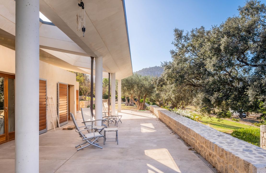 Impresionante finca de lujo en alquiler ubicada en medio de un olivar en las afueras de Pollensa