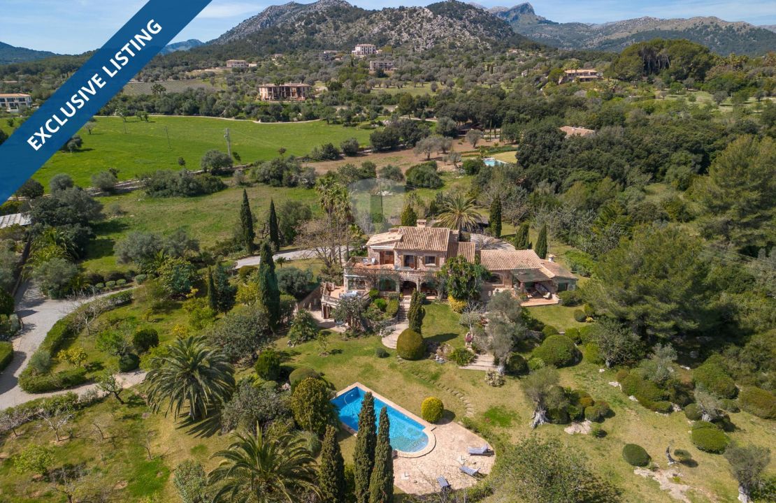 Exklusive Finca in Pollensa, Mallorca, mit privatem Pool, gepflegtem Garten und atemberaubendem Ausblick