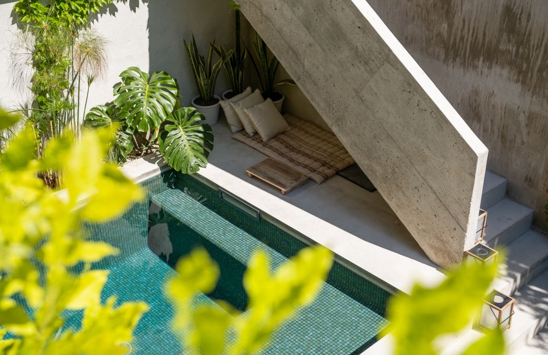 Designerhaus in Sa Pobla mit kleinem Pool, Garage und Gästeunterkunft