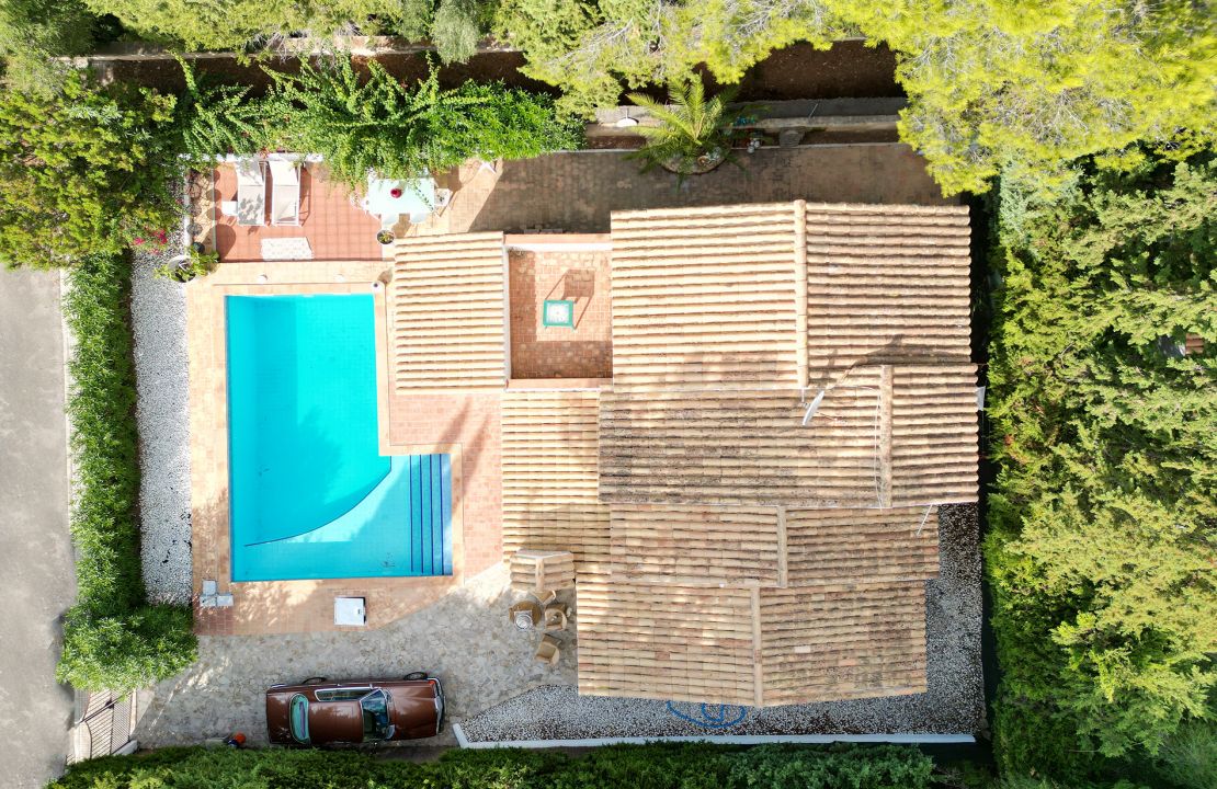 Ein Traumhaus in bester Lage, Bonaire Alcudia mit Pool und Ausblick zu verkaufen