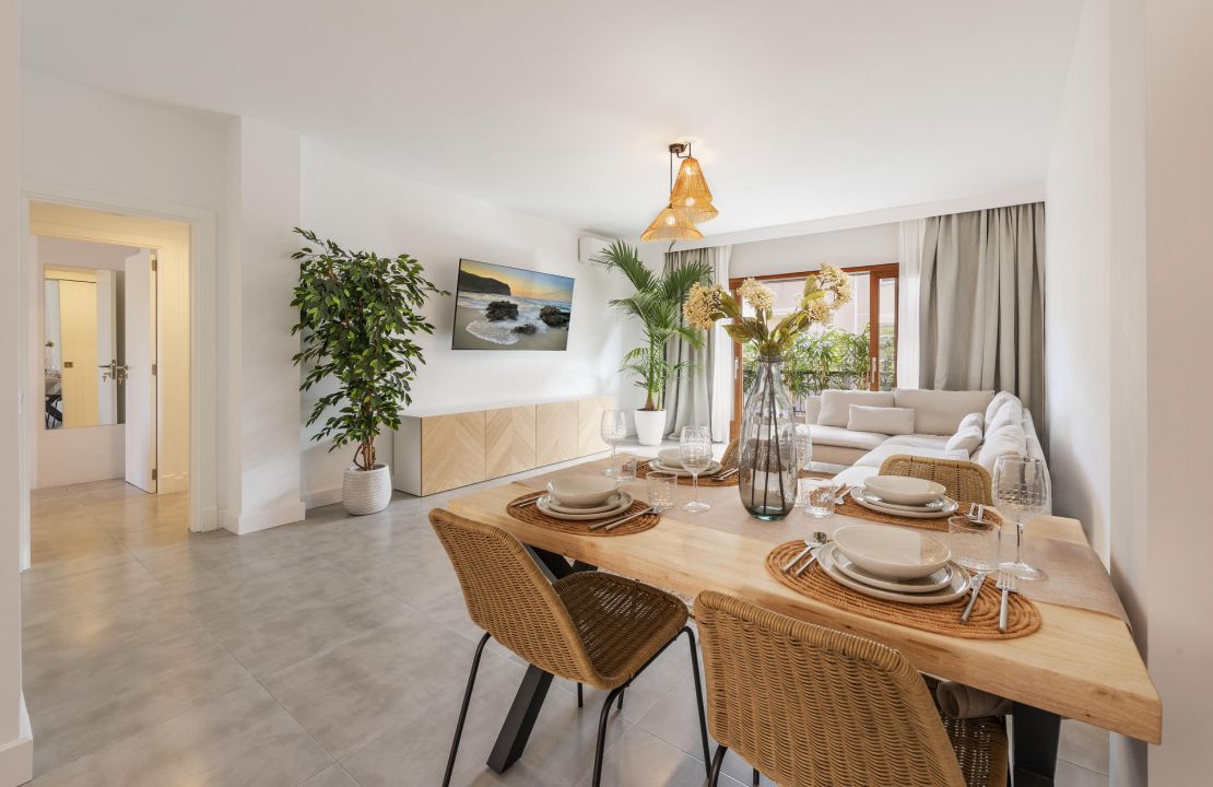 Modern renovated apartment in Puerto Alcudia Mallorca second line to the beach for sale