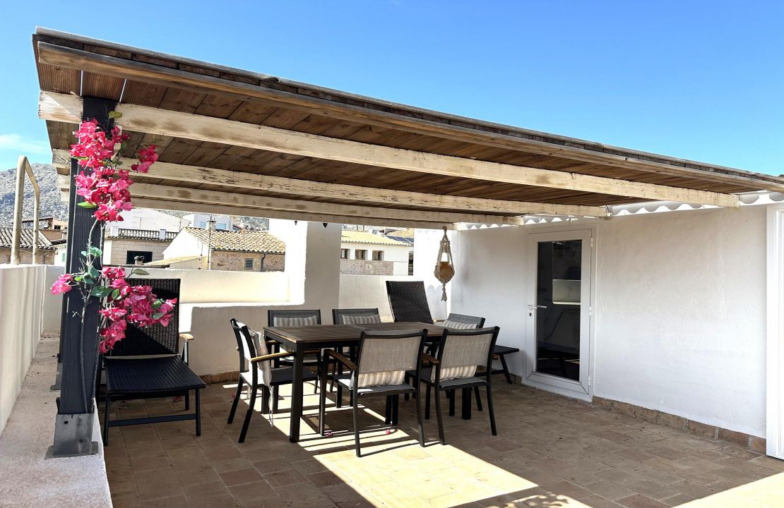 Long term rental in Pollensa with garage