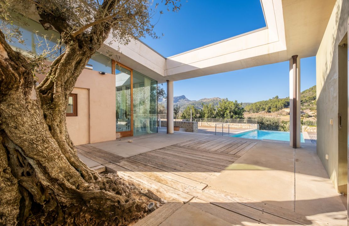 Impresionante finca de lujo en alquiler ubicada en medio de un olivar en las afueras de Pollensa