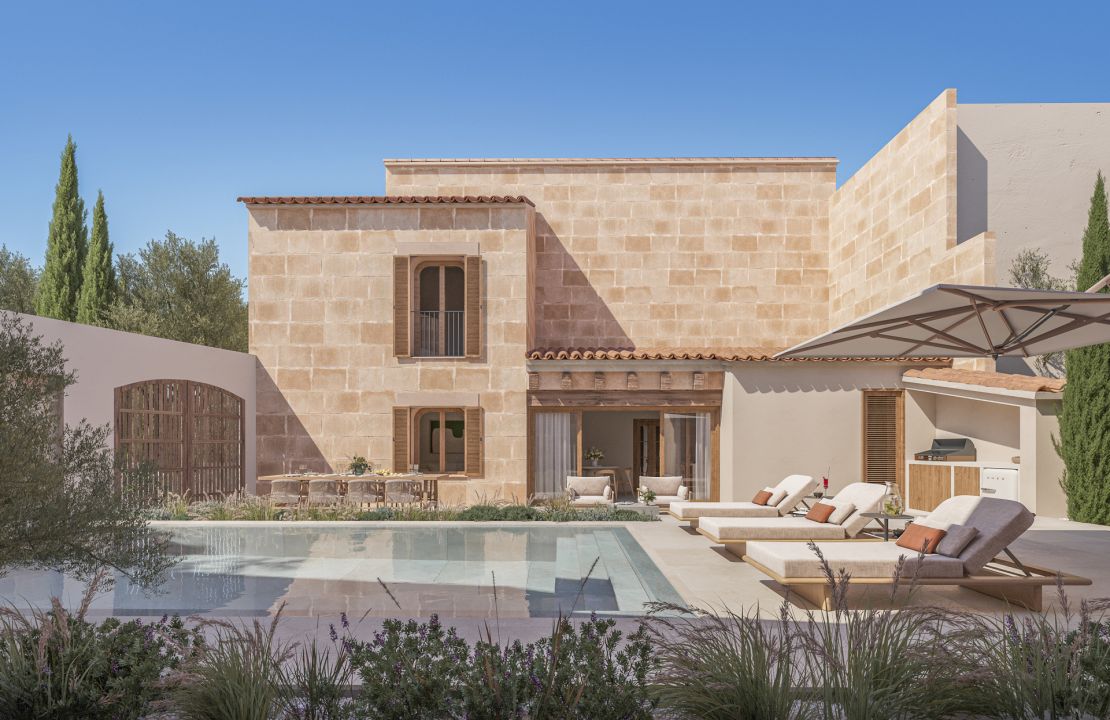 Casa de pueblo en renovación en venta en Muro, Mallorca con piscina y garaje